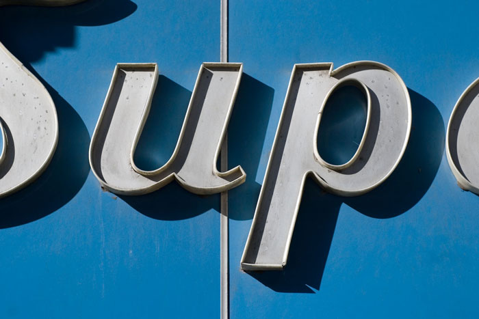 The partial word of a sign reads 'up.'
