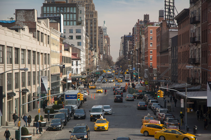 A long view of 14th Street in Manhattan, from west to east.